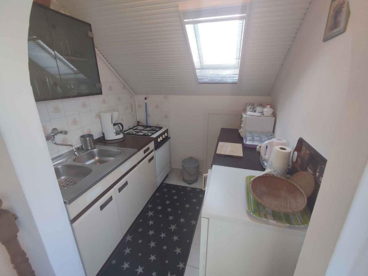 Holiday Home In Balatonboglar 45807 Buitenkant foto