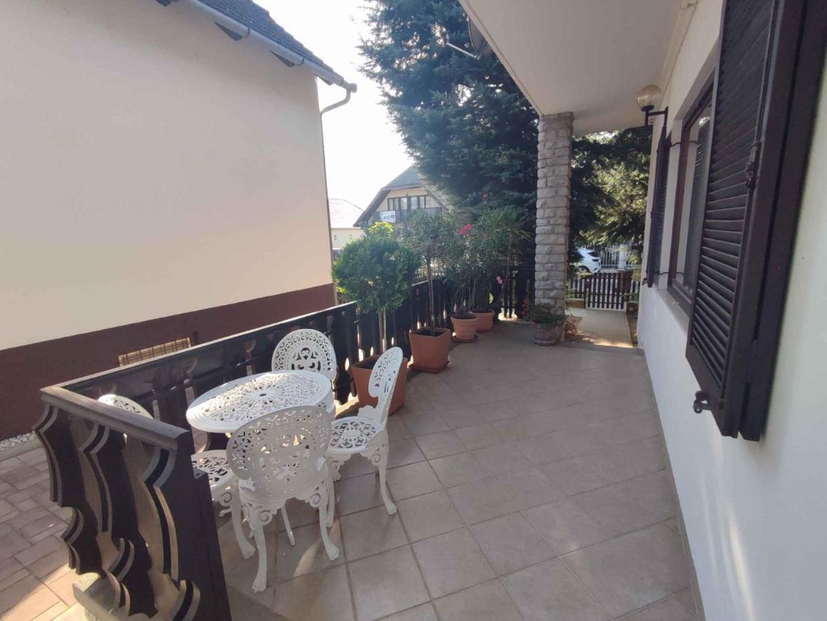 Holiday Home In Balatonboglar 45807 Buitenkant foto